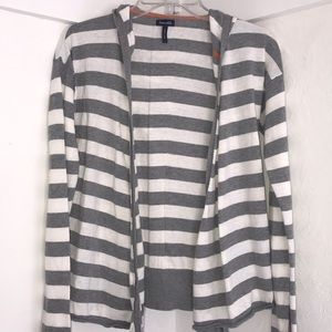 Splendid Cashmere sweater with hoodie